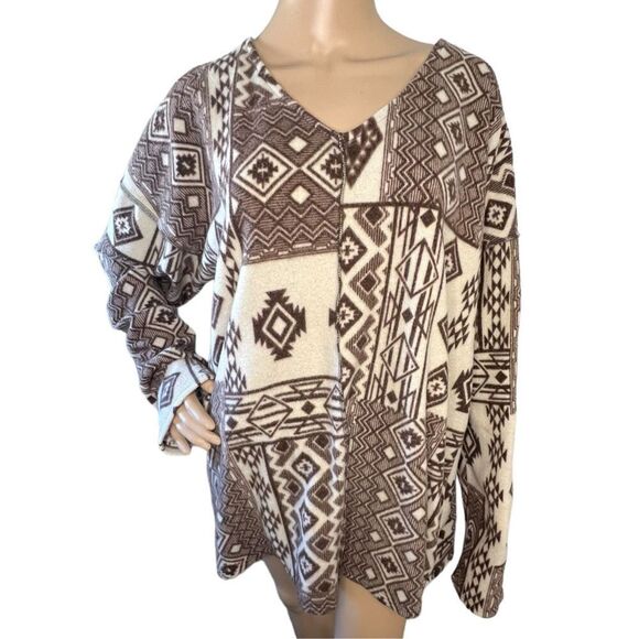 Heimish U.S.A. Aztec Geometric Patterned Long Sleeve Soft Sweater - Picture 1 of 4